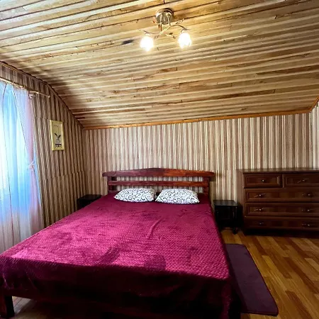 Guest house гірська вершина Slavske